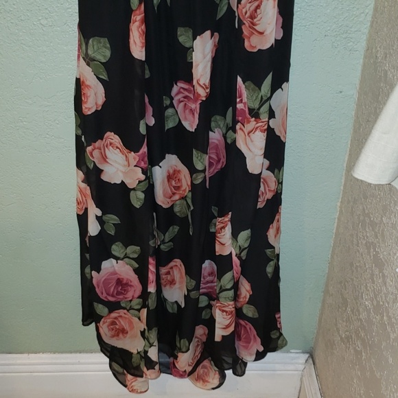 Flower maxi dress - Picture 2 of 5